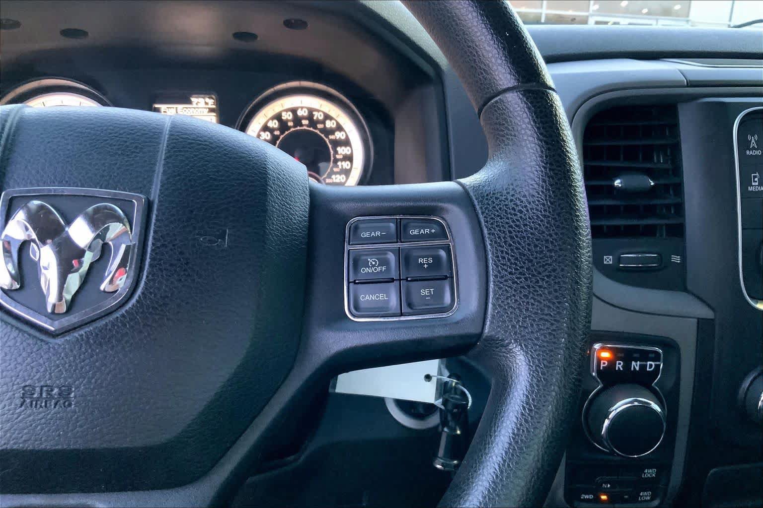 Used 2015 RAM 1500 Express AWD/4WD image 22