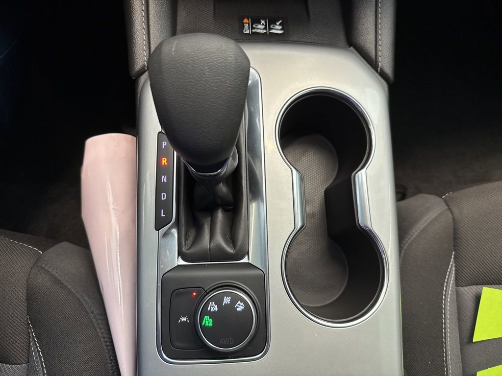 Used 2024 Chevrolet Blazer LT w/ Convenience Package AWD/4WD image 16