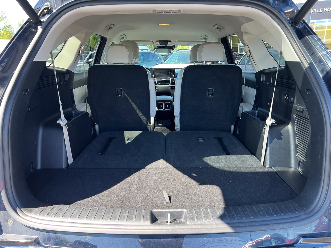 Used 2023 Kia Sorento EX AWD/4WD image 6