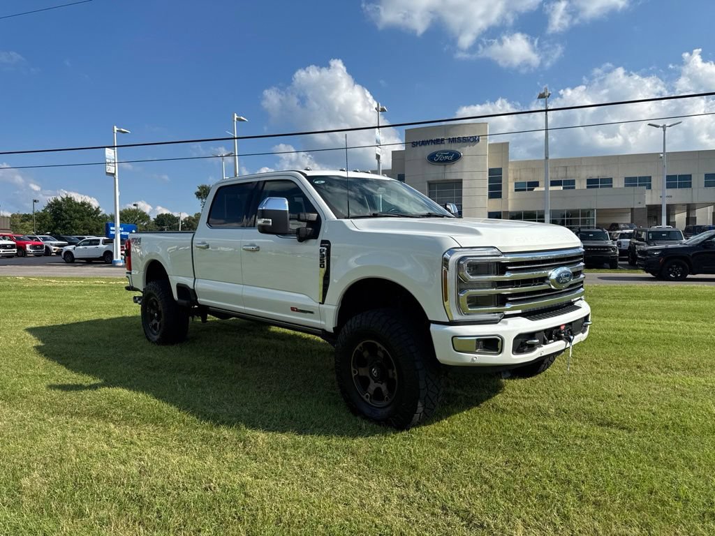Used 2024 Ford F350 Limited AWD/4WD image 1