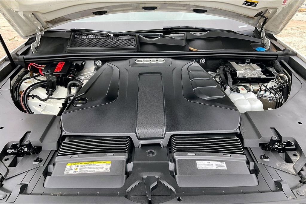 Used 2019 Audi Q7 2.0T Premium Plus AWD/4WD image 31