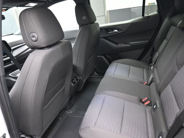 New 2026 Chevrolet Equinox LT image 9