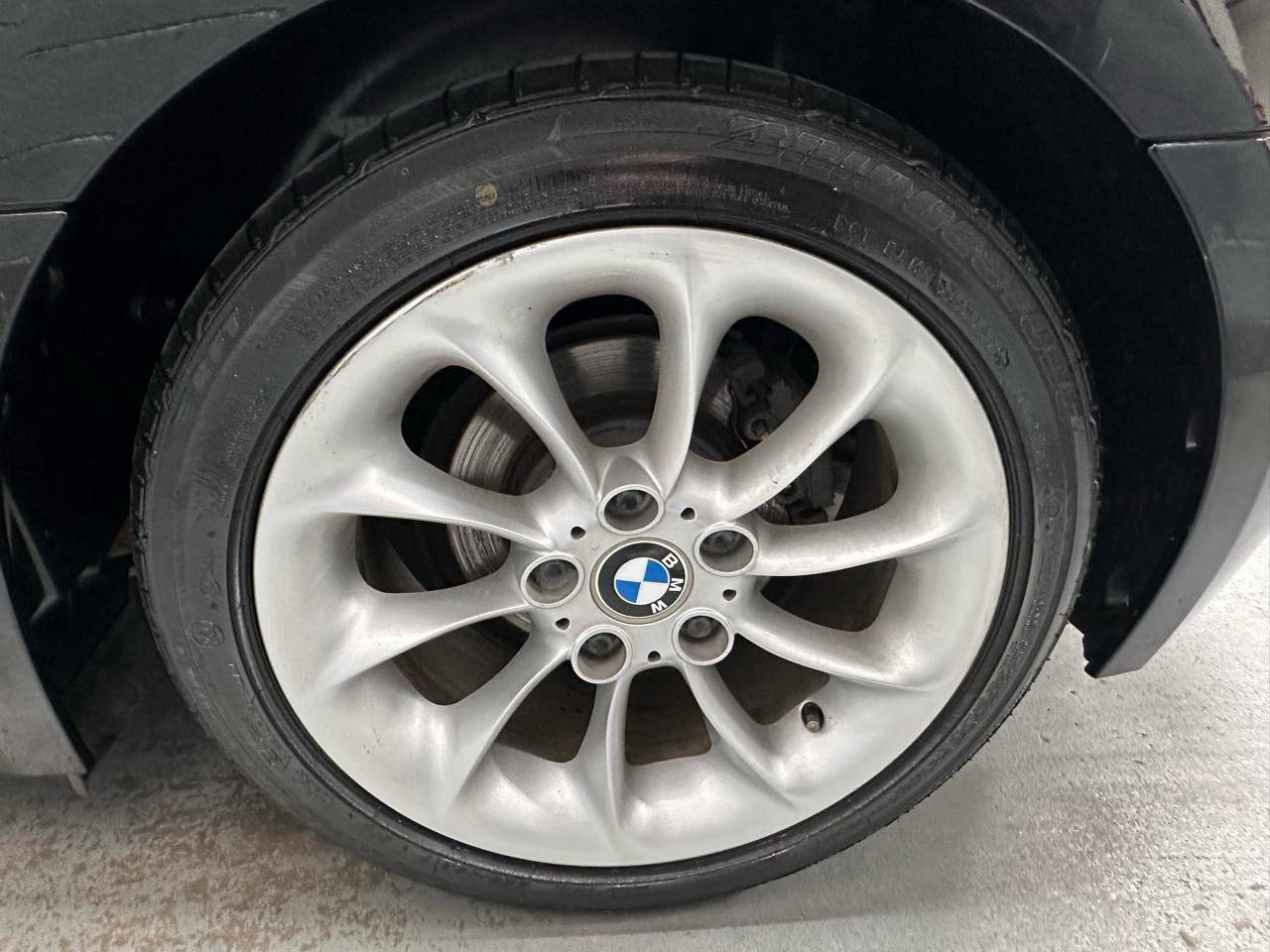 Used 2003 BMW Z4 2.5i image 19