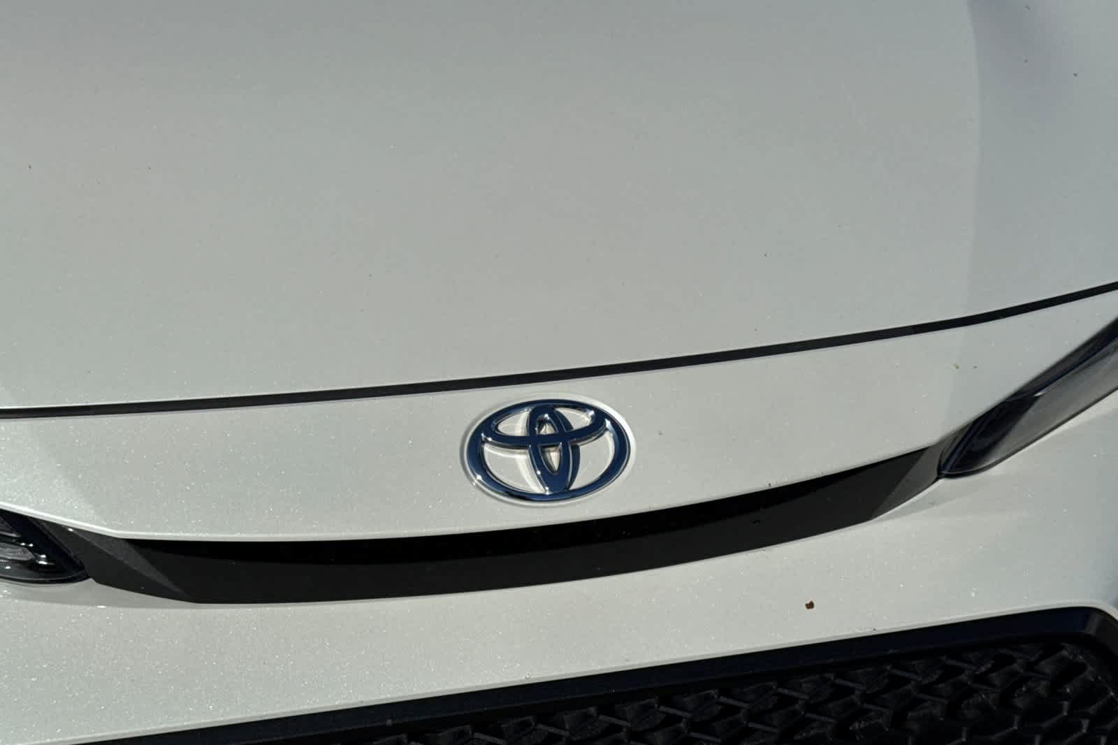 Certified 2021 Toyota Corolla SE w/ Carpet Mat Package (TMS) FWD image 16