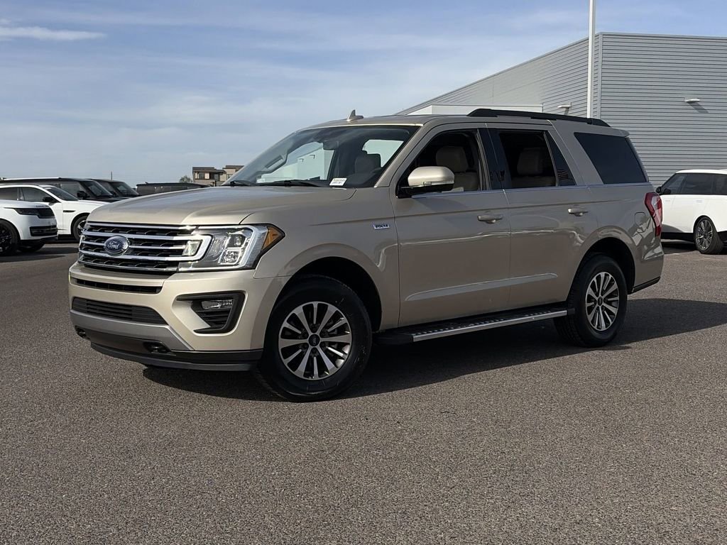 Used 2018 Ford Expedition XLT w/ Equipment Group 202A image 3