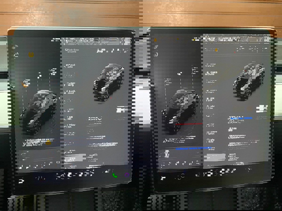 Used 2022 Tesla Model Y Performance image 37