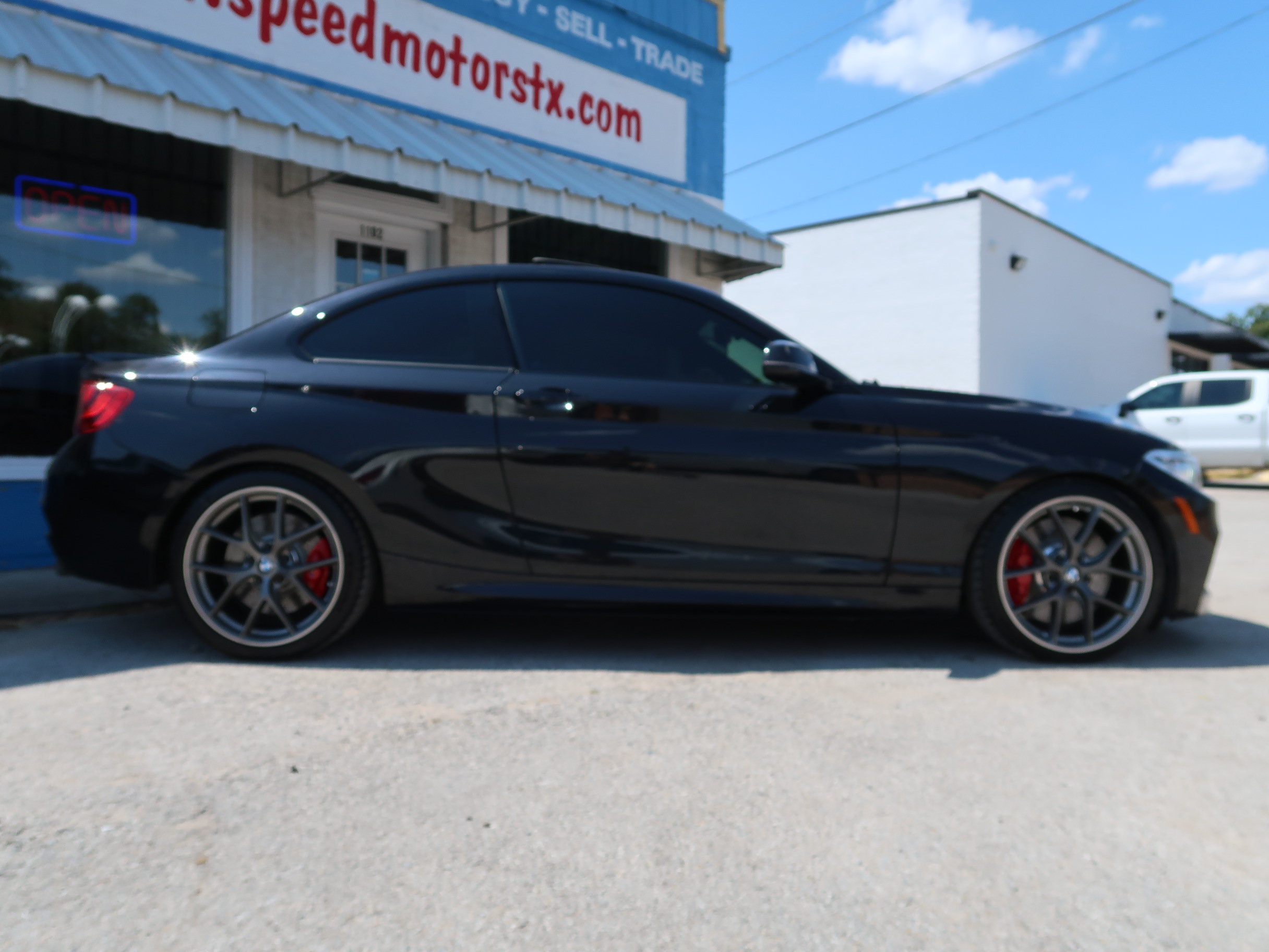 Used 2015 BMW M235i Coupe RWD image 4
