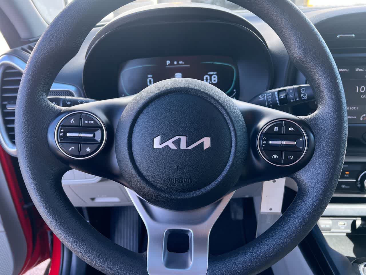 Certified 2023 Kia Soul LX FWD image 14