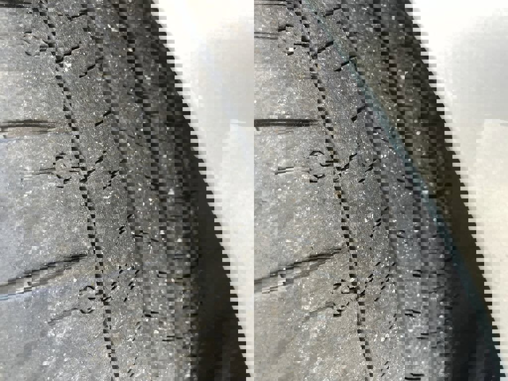 Certified 2021 Chevrolet Corvette Stingray Premium Conv w/ Battery Protection Package image 32