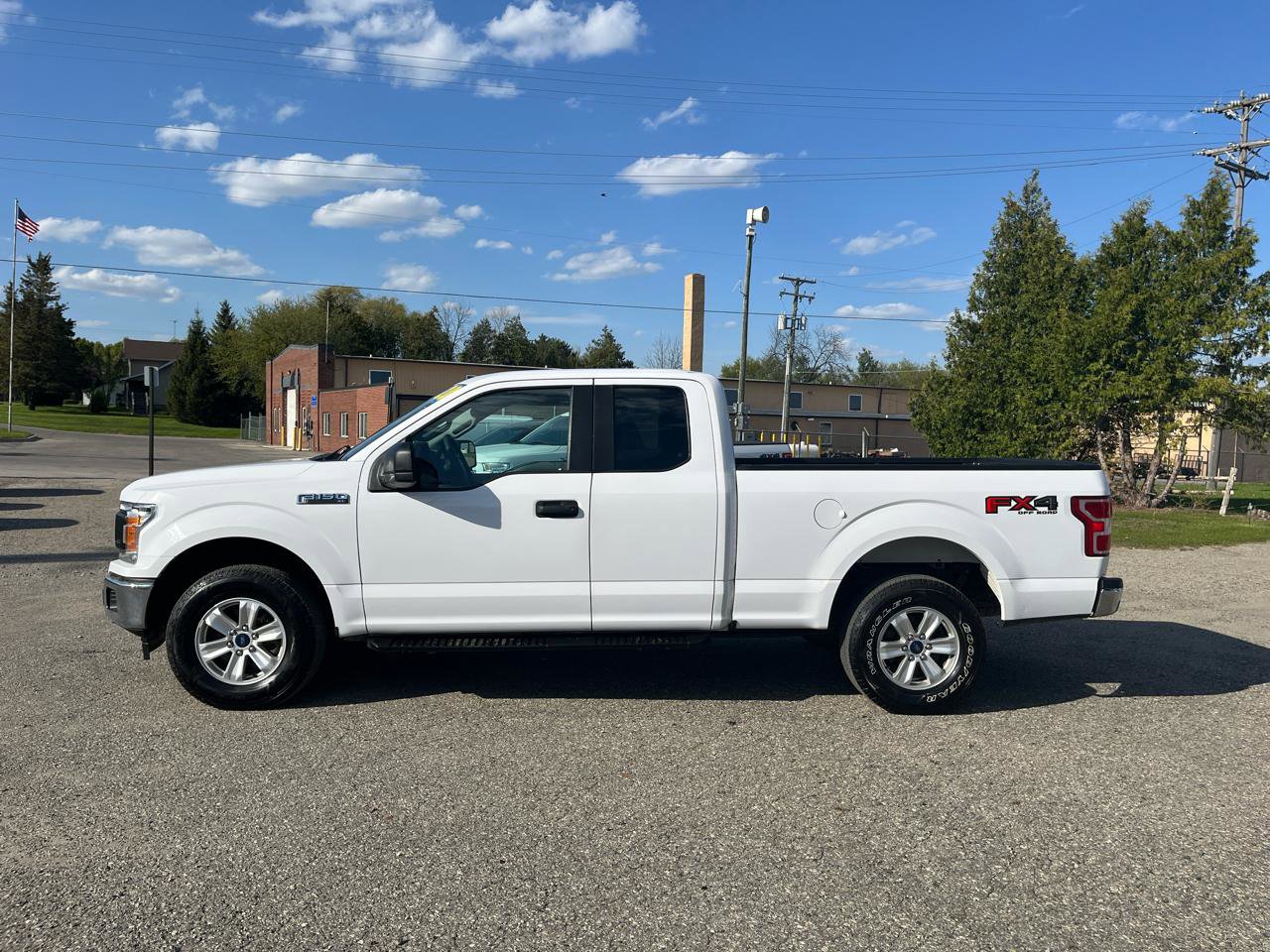 Used 2020 Ford F150 XL w/ Equipment Group 101A Mid AWD/4WD image 2