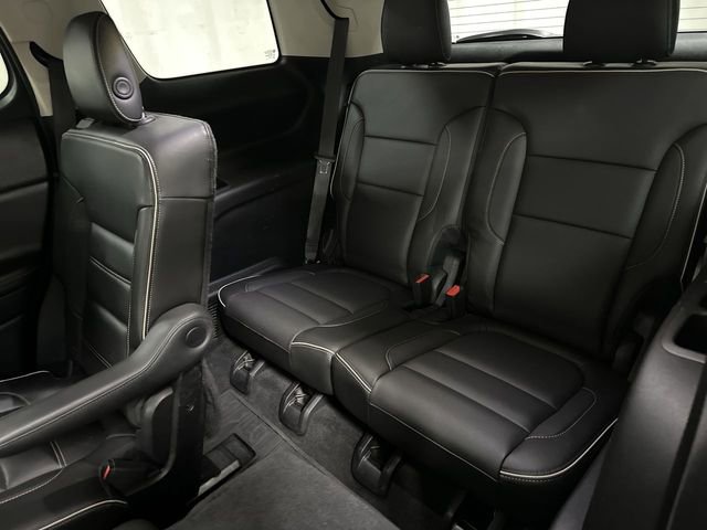 Used 2018 GMC Acadia Denali w/ LPO, Protection Package AWD/4WD image 16