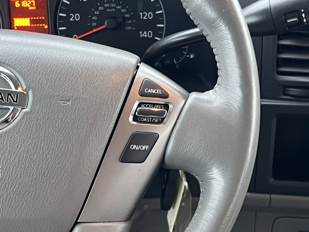 Used 2019 Nissan NV 3500 SL image 21