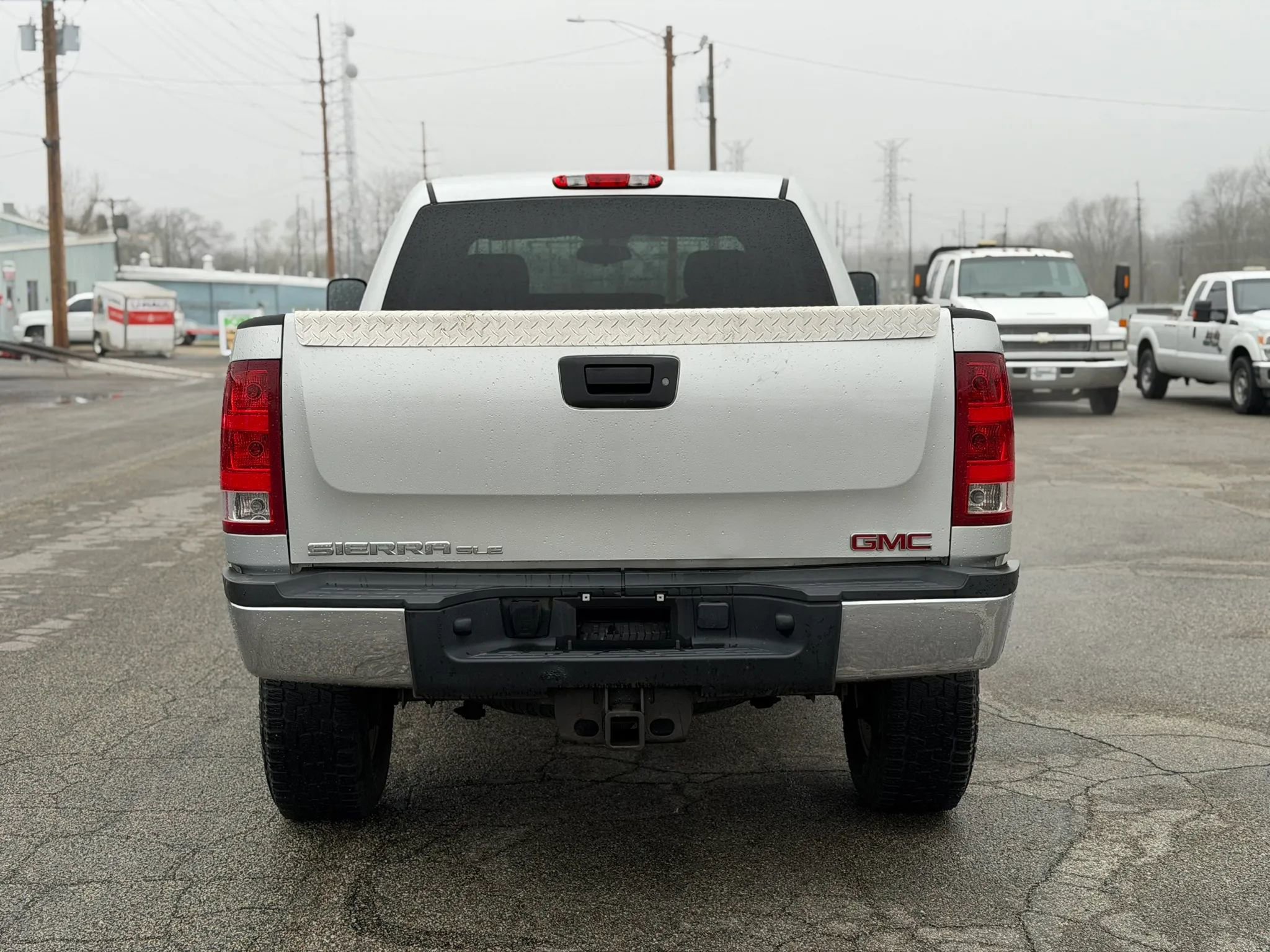 Used 2011 GMC Sierra 2500 SLE w/ SLE Preferred Package AWD/4WD image 6