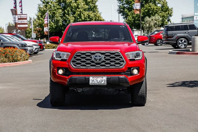 Used 2022 Toyota Tacoma TRD Off-Road AWD/4WD image 7