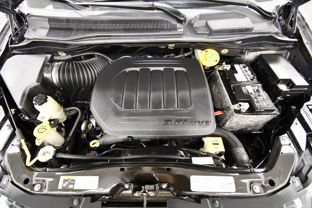 Used 2019 Dodge Grand Caravan SE FWD image 11
