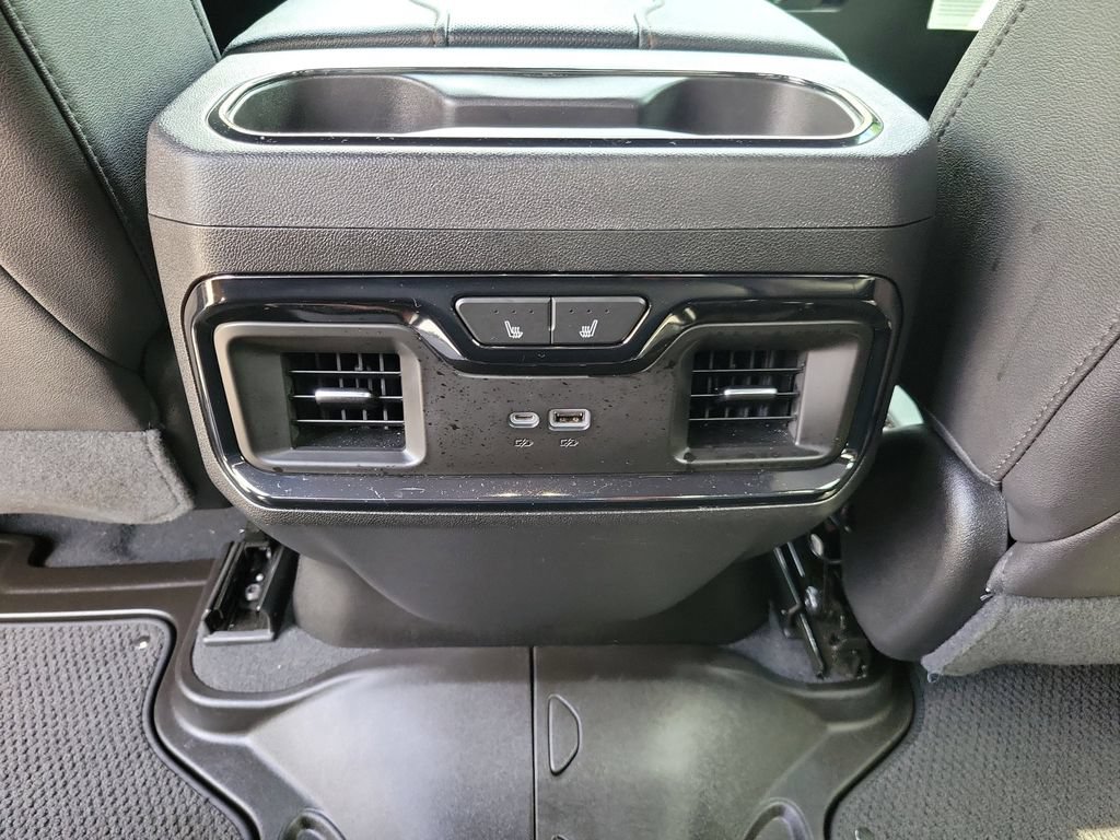 Used 2023 GMC Sierra 1500 AT4 w/ AT4 Premium Package AWD/4WD image 15