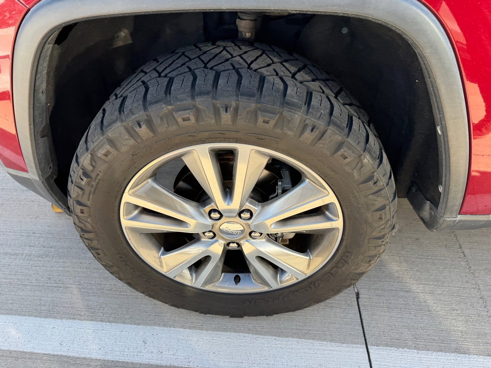 Used 2013 Jeep Grand Cherokee Laredo image 8