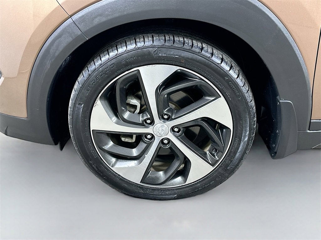Used 2016 Hyundai Tucson Limited w/ Option Group 03 image 8