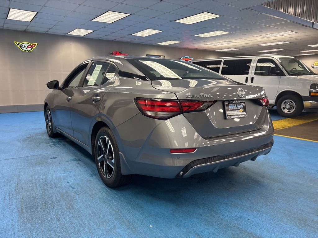 Used 2024 Nissan Sentra SV w/ All-Weather Package FWD image 9