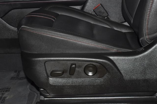 Used 2024 Chevrolet Suburban RST image 13