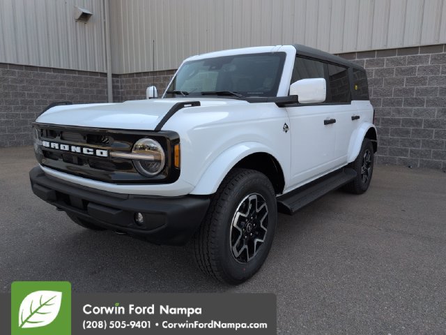New 2026 Ford Bronco Outer Banks AWD/4WD image 7