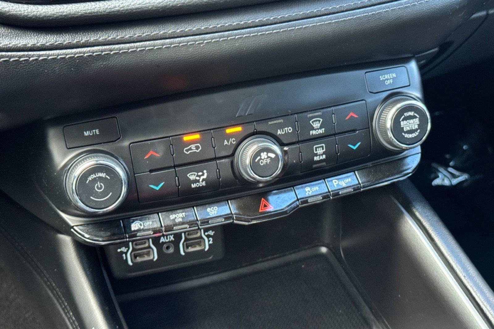 Used 2021 Dodge Durango SXT RWD image 20