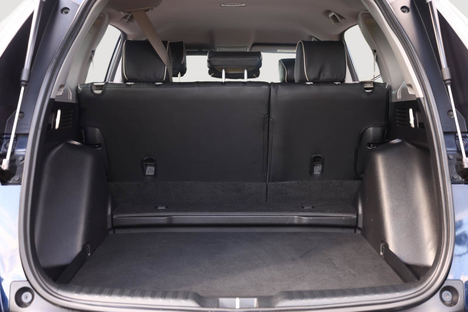 Used 2019 Honda CR-V LX image 17