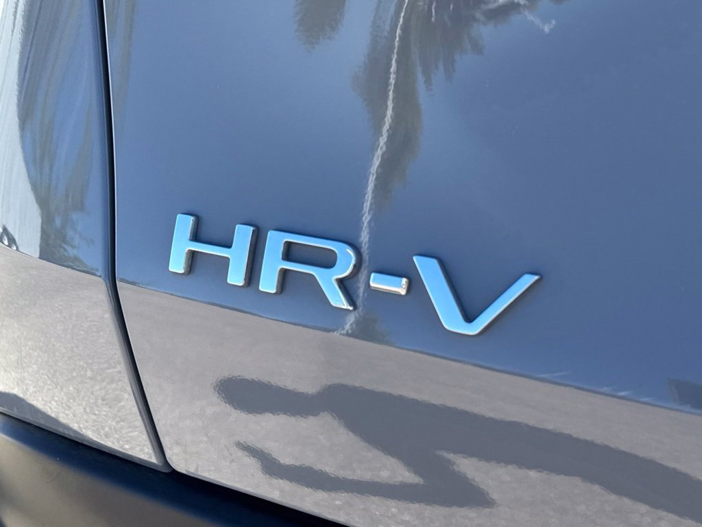 Certified 2025 Honda HR-V Sport image 11