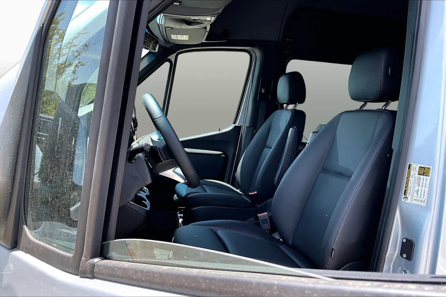New 2026 Mercedes-Benz Sprinter 2500 image 9