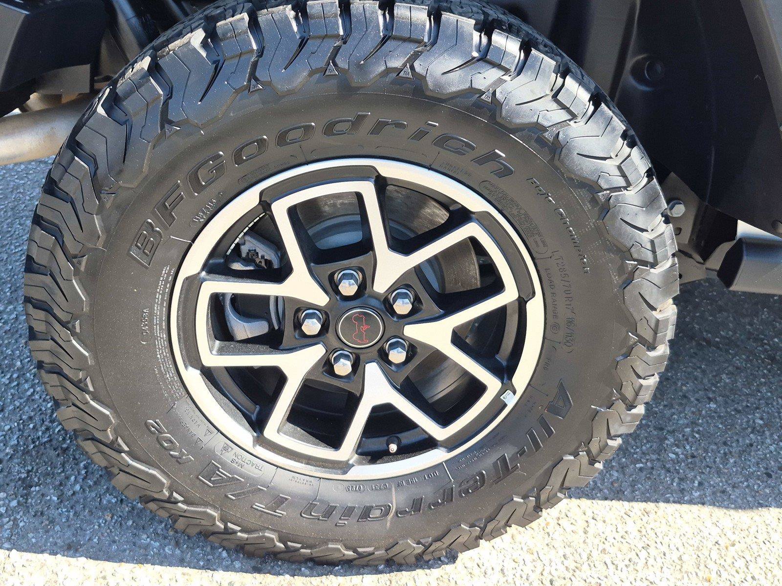 Certified 2025 Jeep Wrangler Unlimited Rubicon AWD/4WD image 14