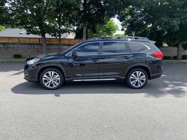 Used 2022 Subaru Ascent Limited w/ Technology Package AWD/4WD image 2