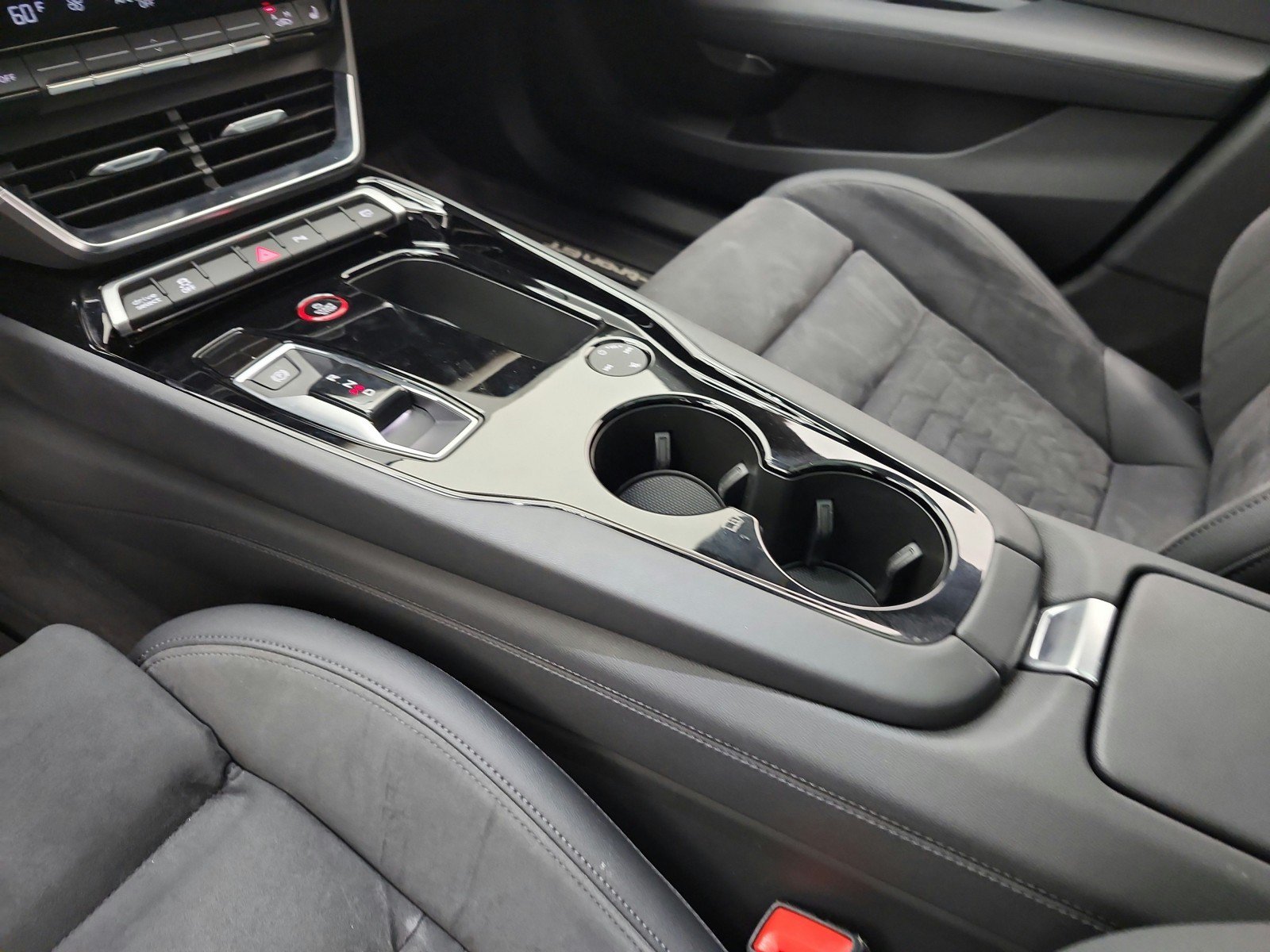 Used 2023 Audi e-tron GT Premium Plus AWD/4WD image 11