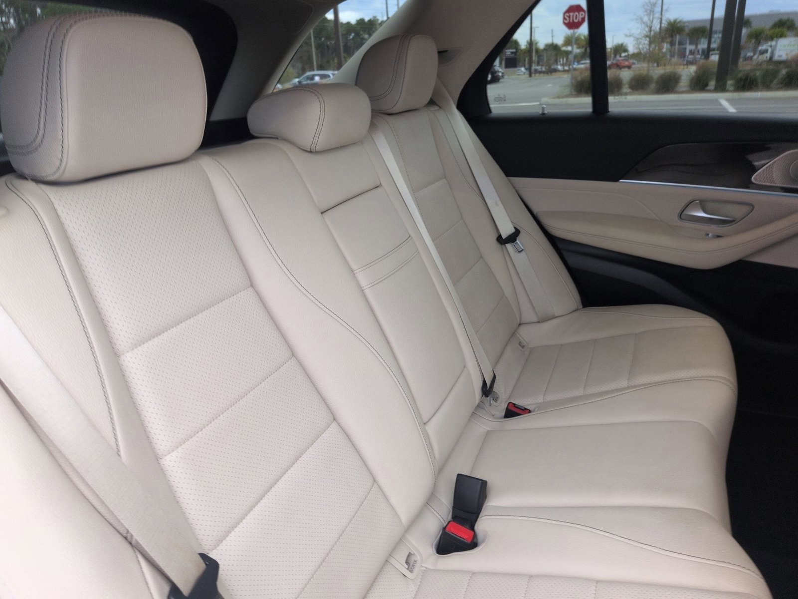 Used 2022 Mercedes-Benz GLE 350 4MATIC image 21