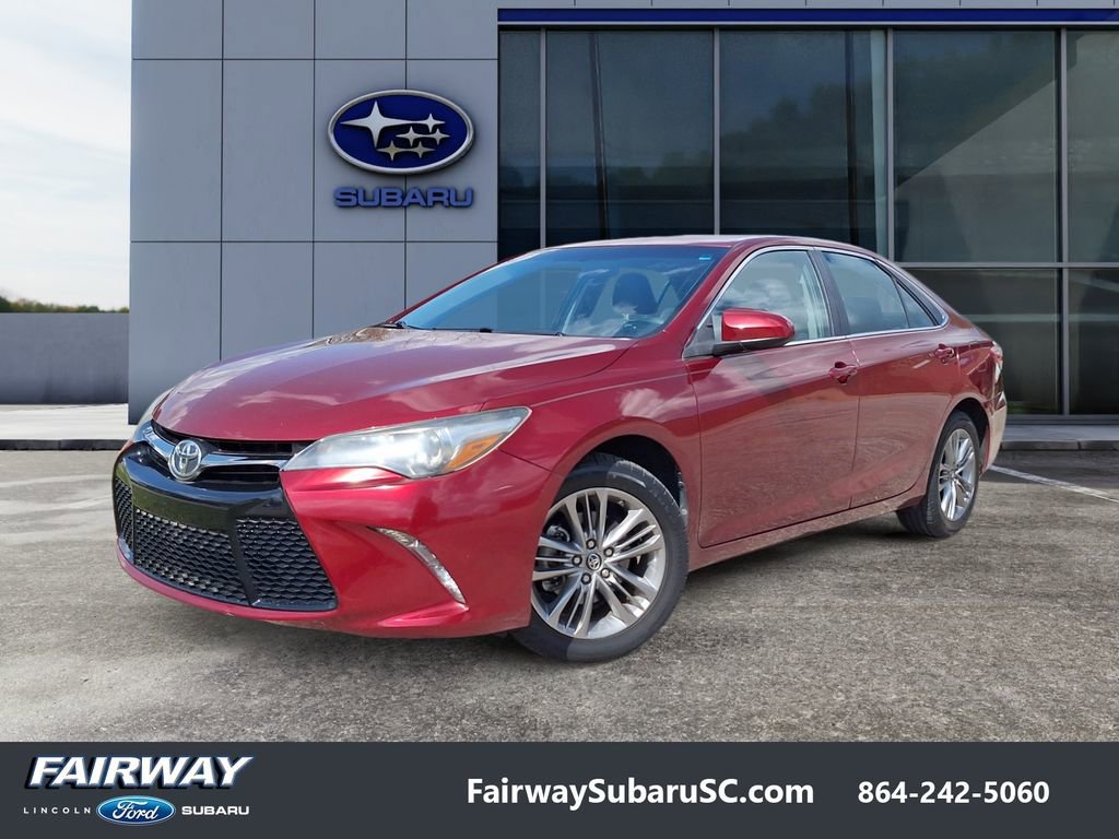 Used 2017 Toyota Camry SE image 1