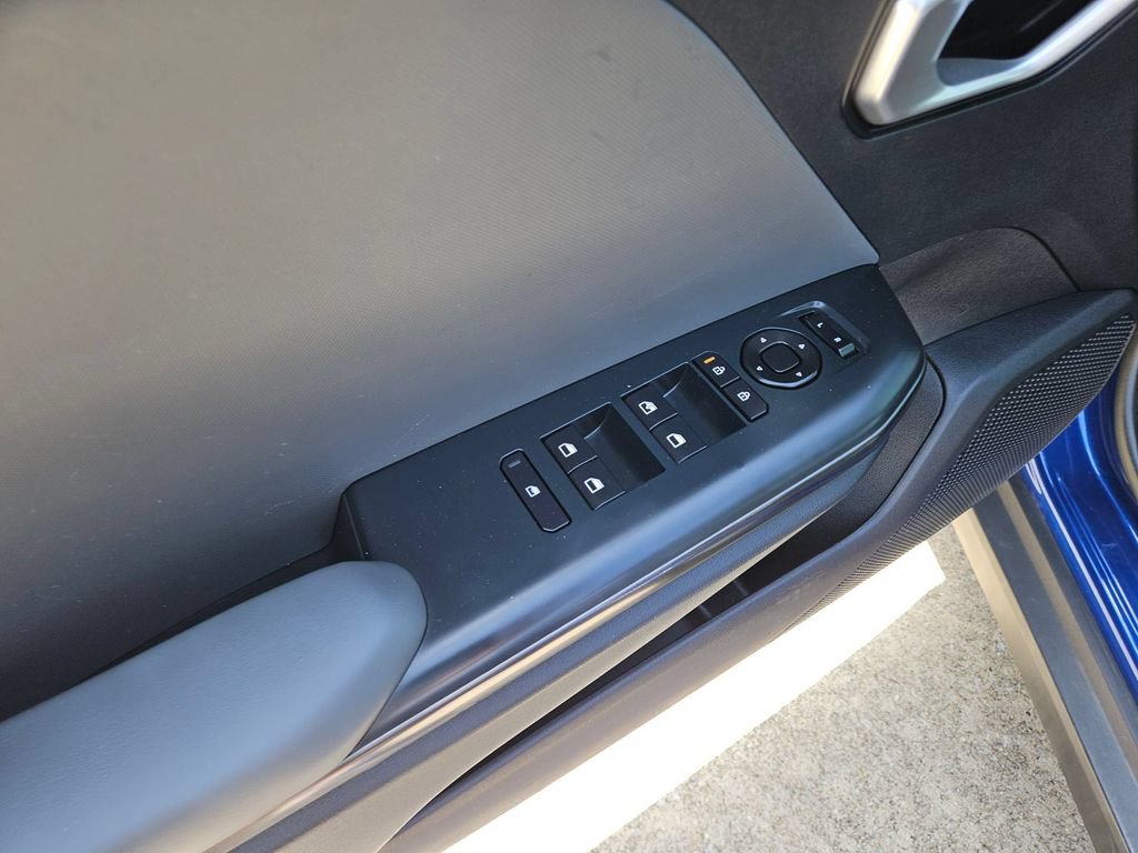 Used 2025 Kia K4 FWD image 13