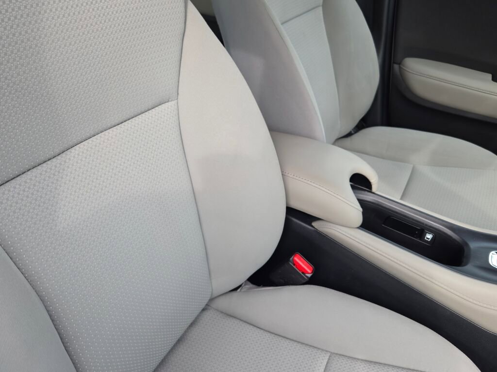 Used 2021 Honda HR-V LX image 7