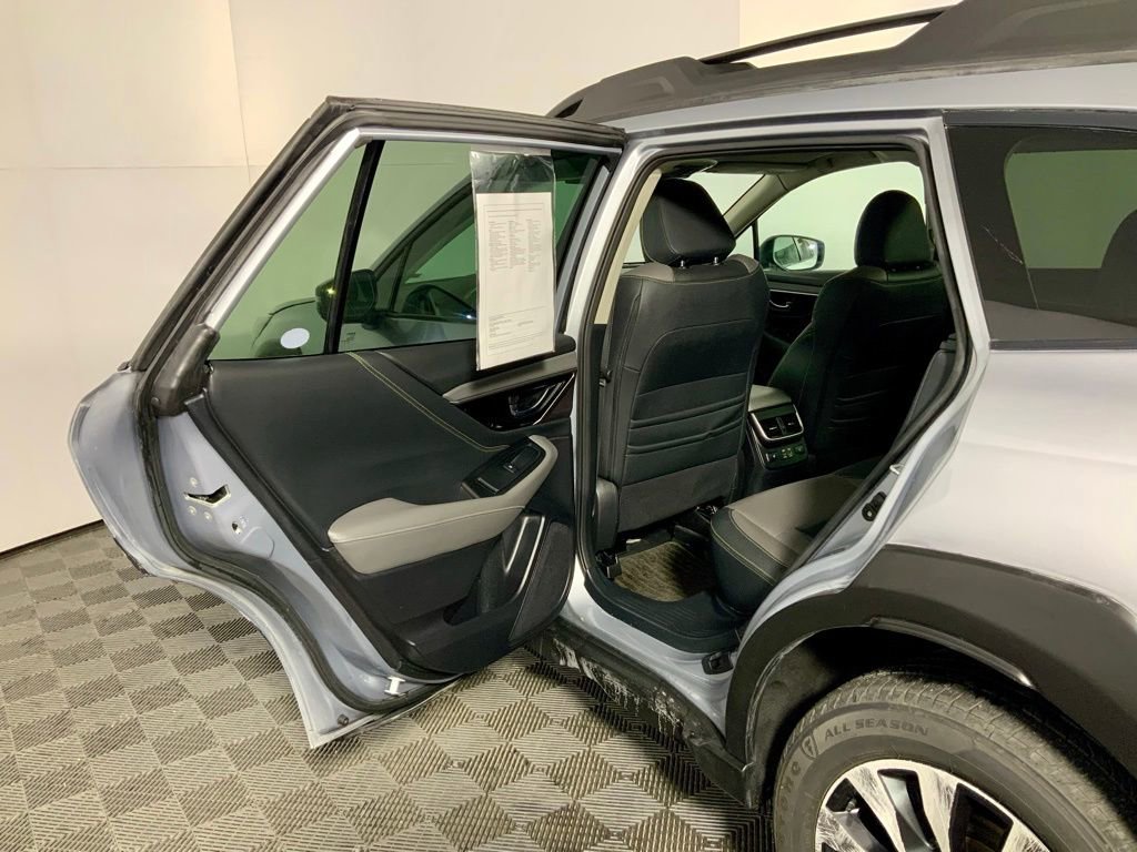 Used 2024 Subaru Outback Onyx Edition XT image 29