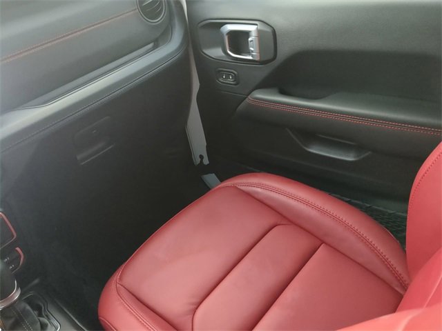 Used 2024 Jeep Wrangler Unlimited Rubicon 392 image 15
