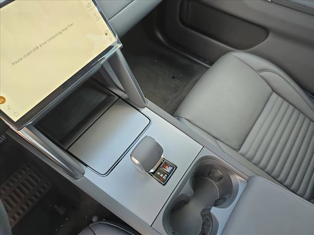 New 2025 Land Rover Discovery Sport S image 25