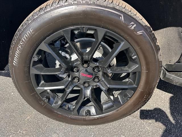 New 2026 GMC Yukon XL Elevation AWD/4WD image 13
