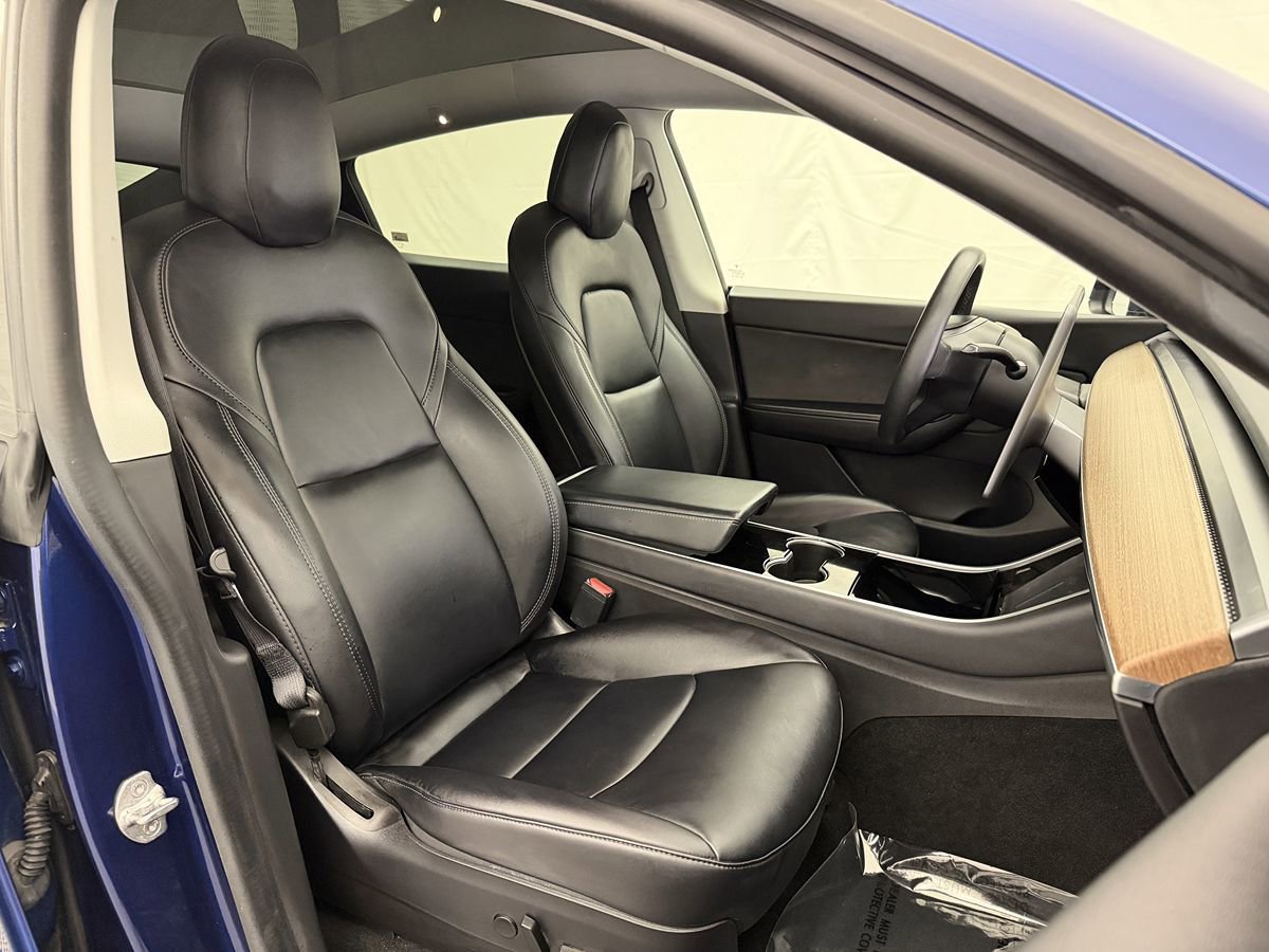 Used 2020 Tesla Model Y Long Range image 25