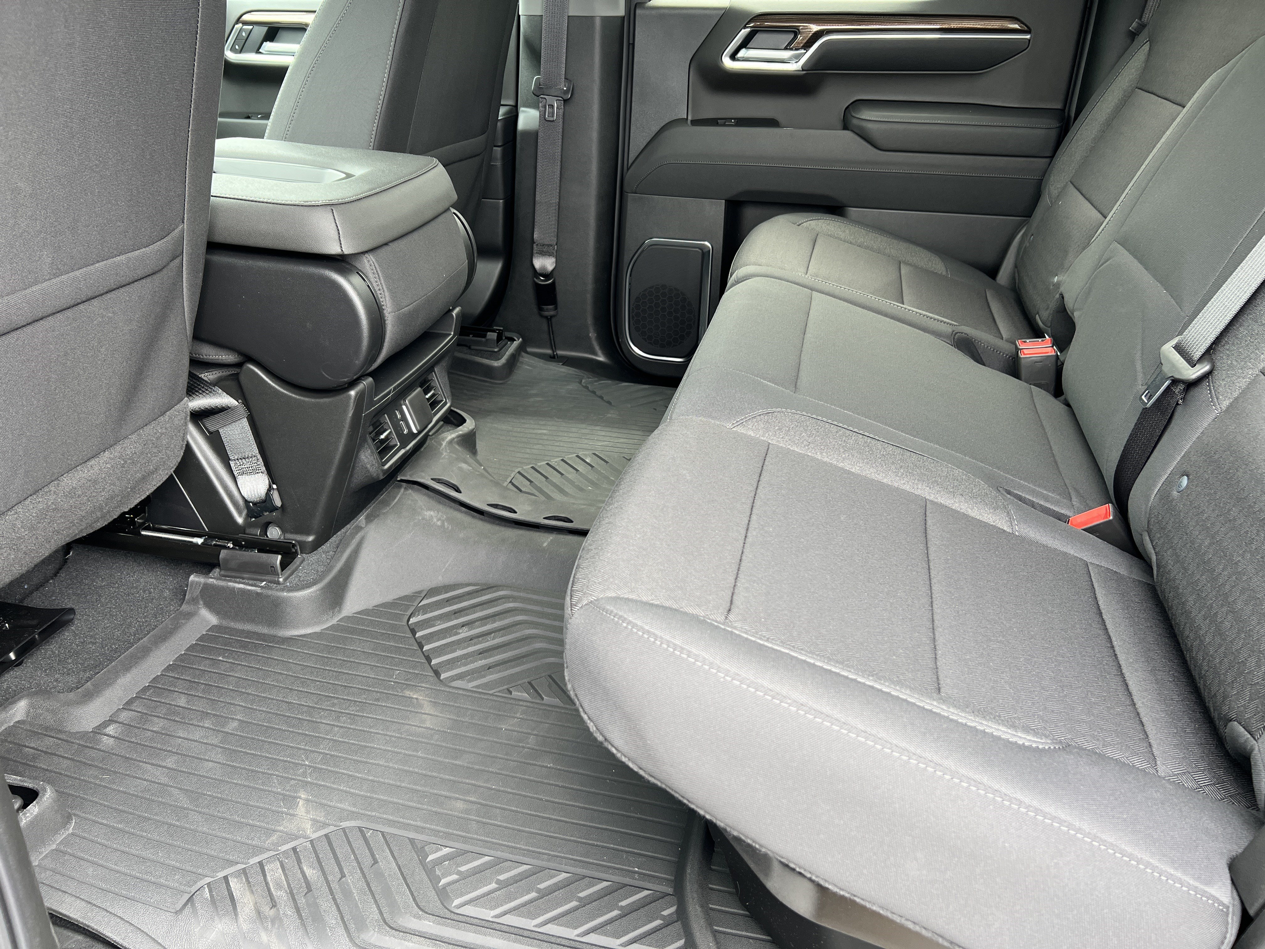 New 2026 Chevrolet Silverado 1500 LT Trail Boss AWD/4WD image 17