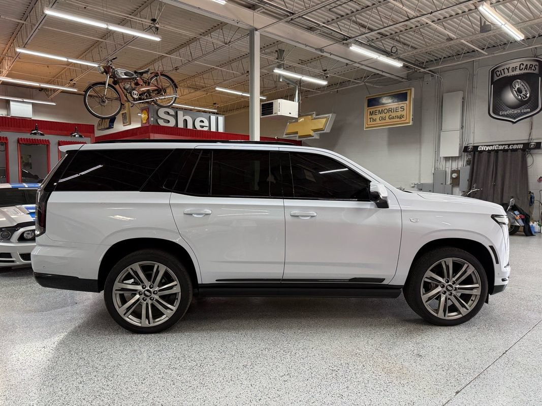 Used 2026 Cadillac Escalade Sport w/ Touring Package AWD/4WD image 6