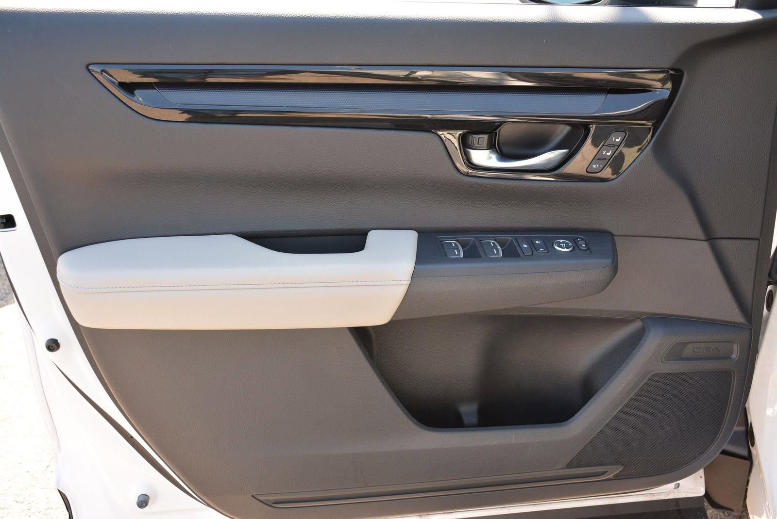 Used 2024 Honda CR-V EX-L image 10