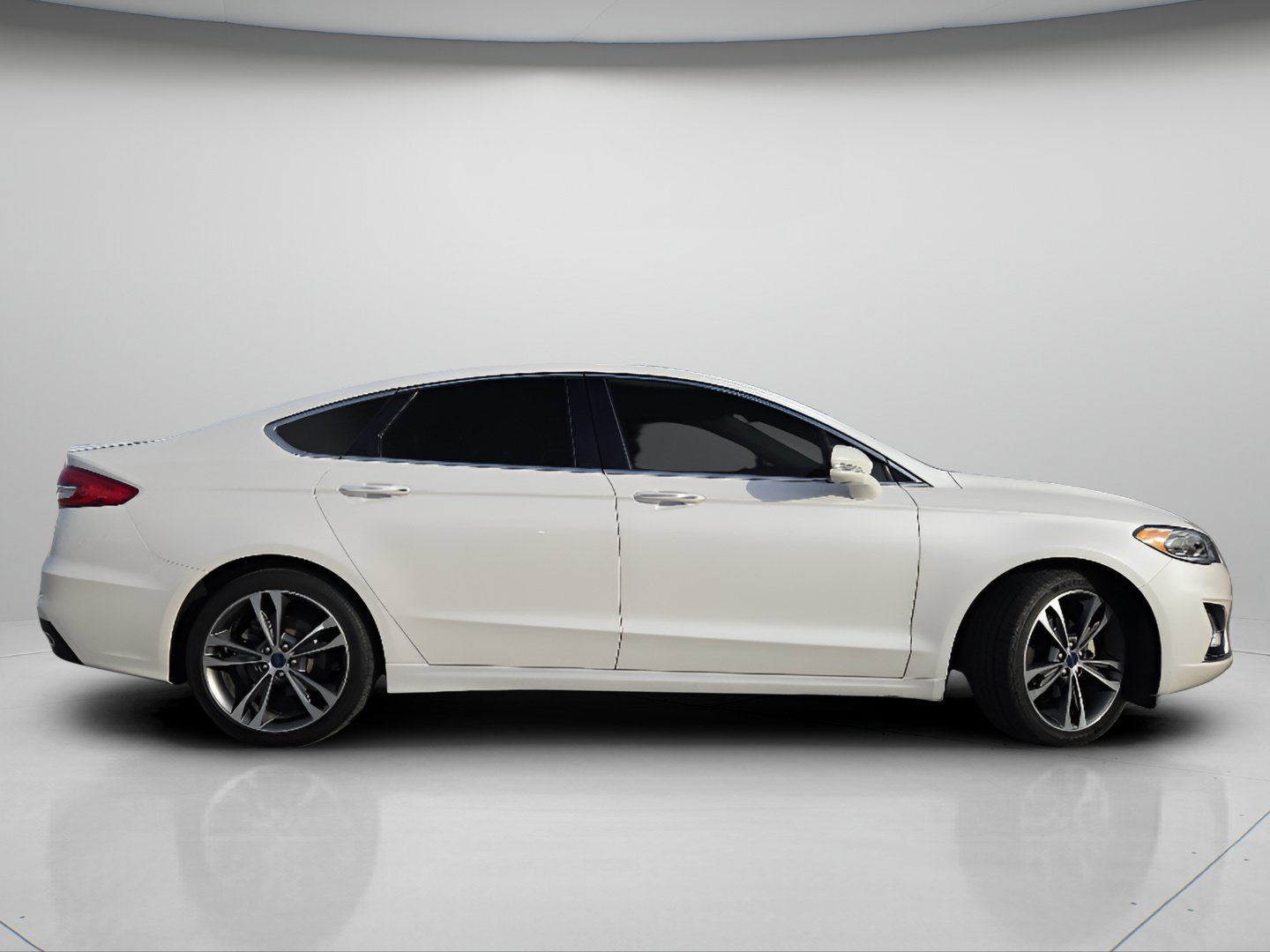 Certified 2019 Ford Fusion Titanium AWD/4WD image 25