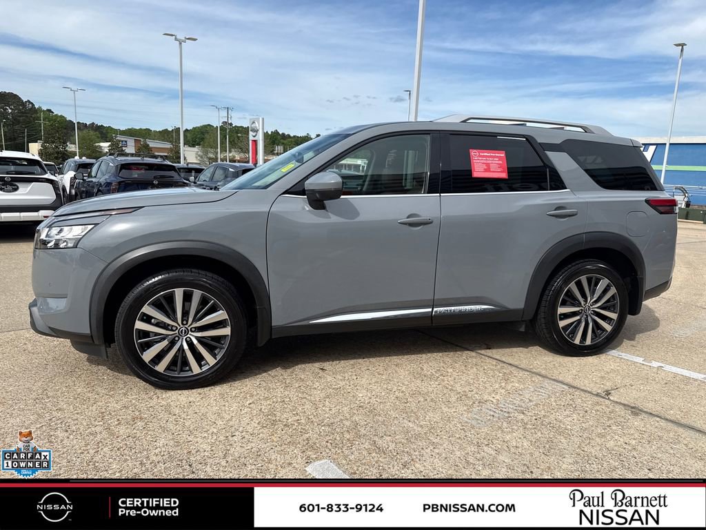 Certified 2022 Nissan Pathfinder Platinum w/ Cargo Package image 17
