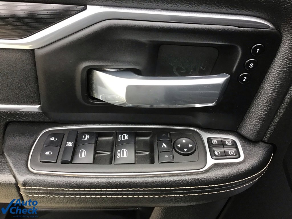 Used 2023 RAM 3500 Laramie image 26