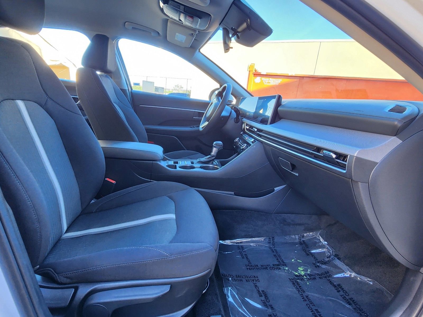 Certified 2025 Hyundai Sonata SE image 29