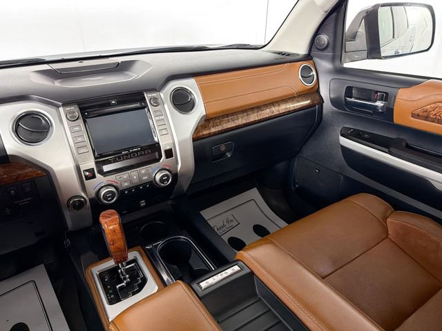 Used 2018 Toyota Tundra Platinum AWD/4WD image 23
