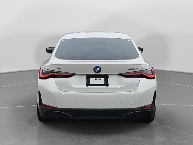 Used 2022 BMW i4 eDrive40 w/ Premium Package RWD image 4